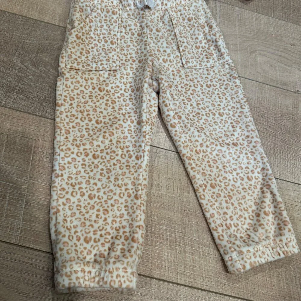 CAT & JACK TODDLER GIRLS LEOPARD JOGGER SET 2 PIECE SOFT